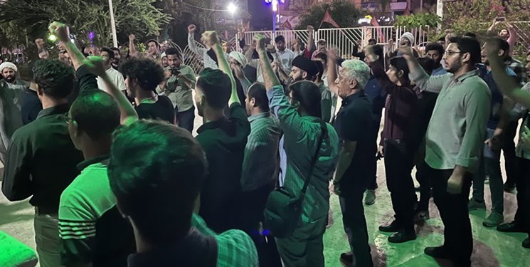 تجمع خودجوش تنگستانی‌ها در محکومیت حادثه تروریستی کرمان+ فیلم
